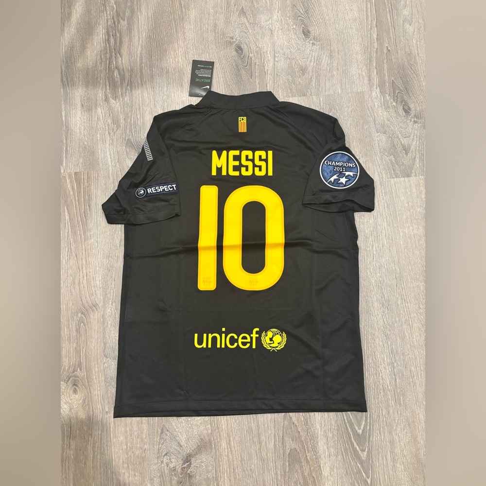 Lionel Messi FC Barcelona Away Jersey 11/12